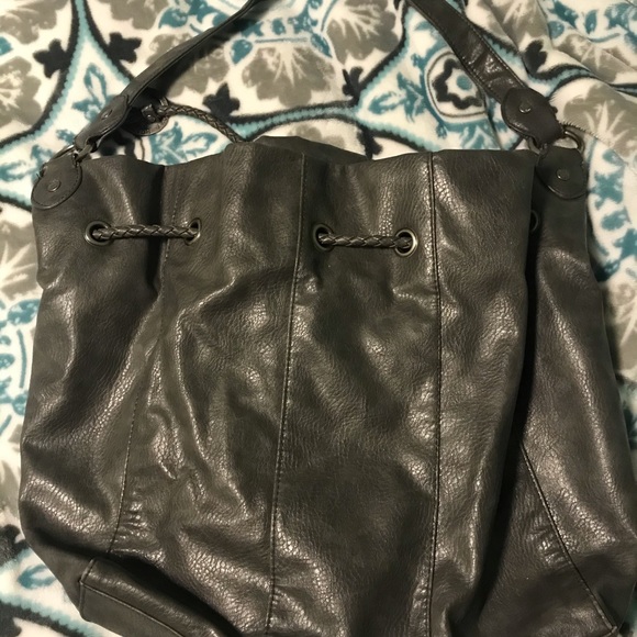 Roxy Shoulder bag - Picture 2 of 6